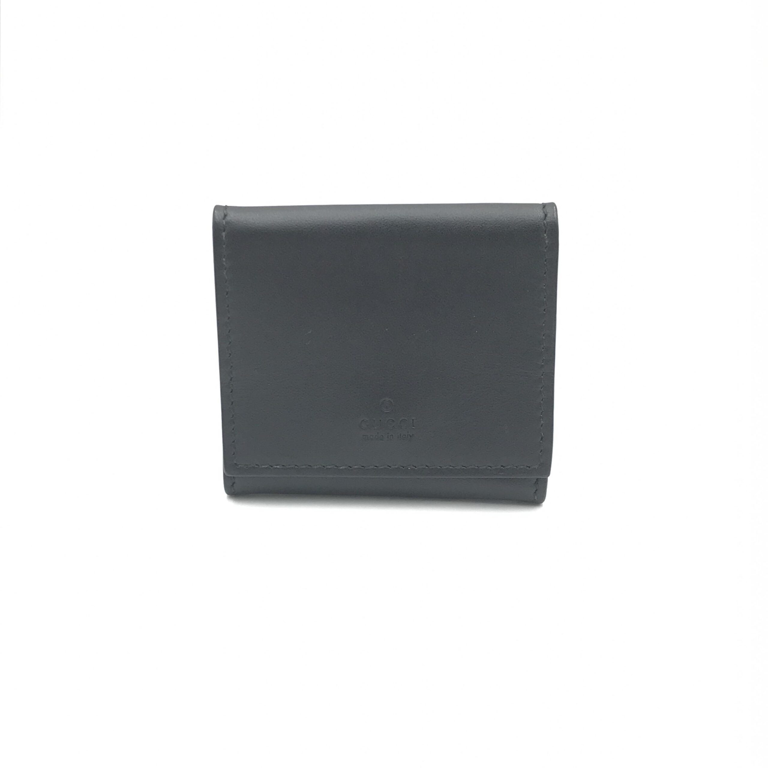 Gucci Compact Leather Wallet With Sleek Design
