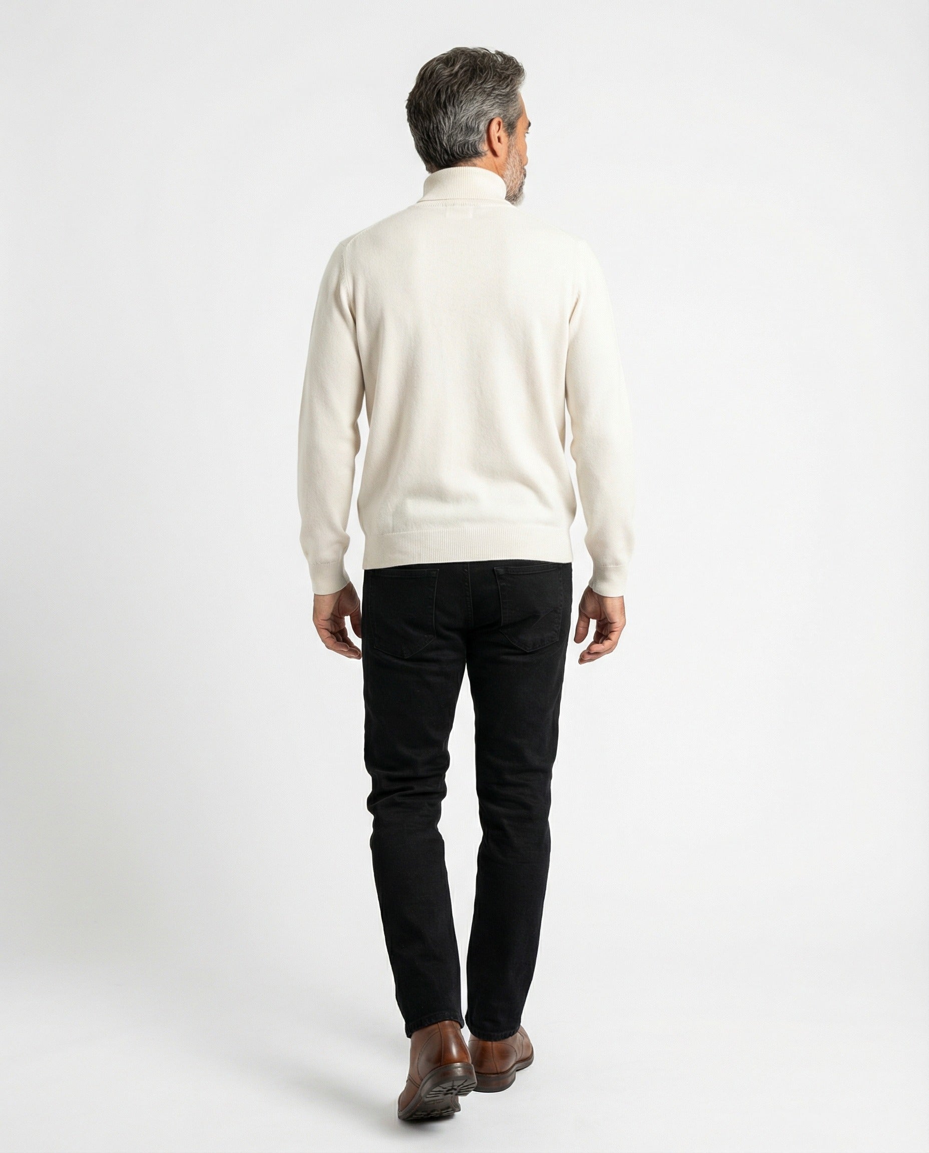Brunello Cucinelli White Cashmere Turtleneck